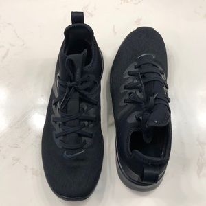 All Black Nike Foundation Elite TR SIZE 9.5 Womens